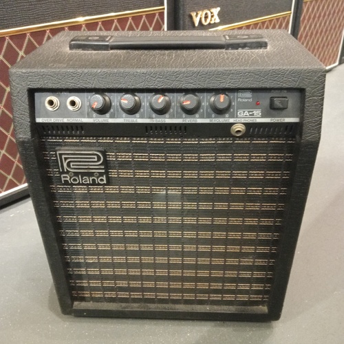 Roland GA15 Combo Guitar Amplifier (Used)
