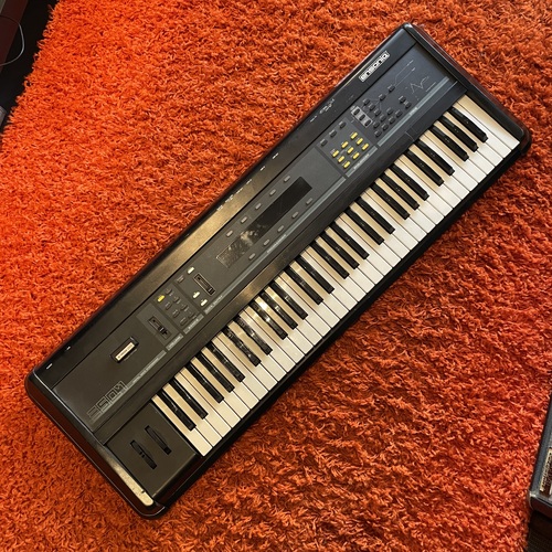 Ensoniq ESQ1 Hybrid Poly Synth (Used)