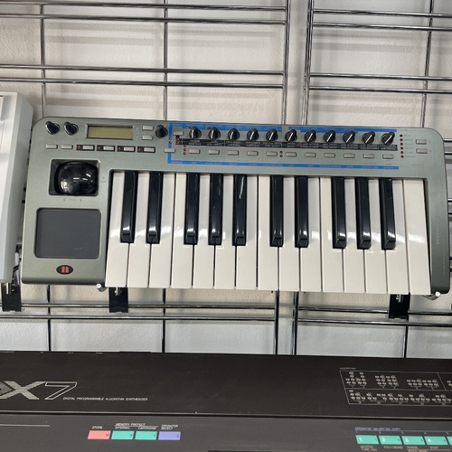 Novation Xio Synth 25 (Used)
