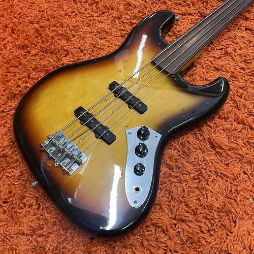 Fender JB62-60FL Fretless Jazz Bass MIJ (Used)